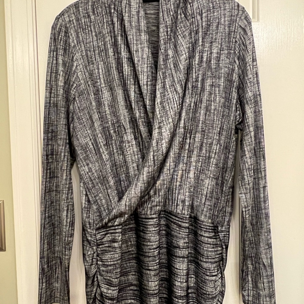 Woven cross over lightweight shirt